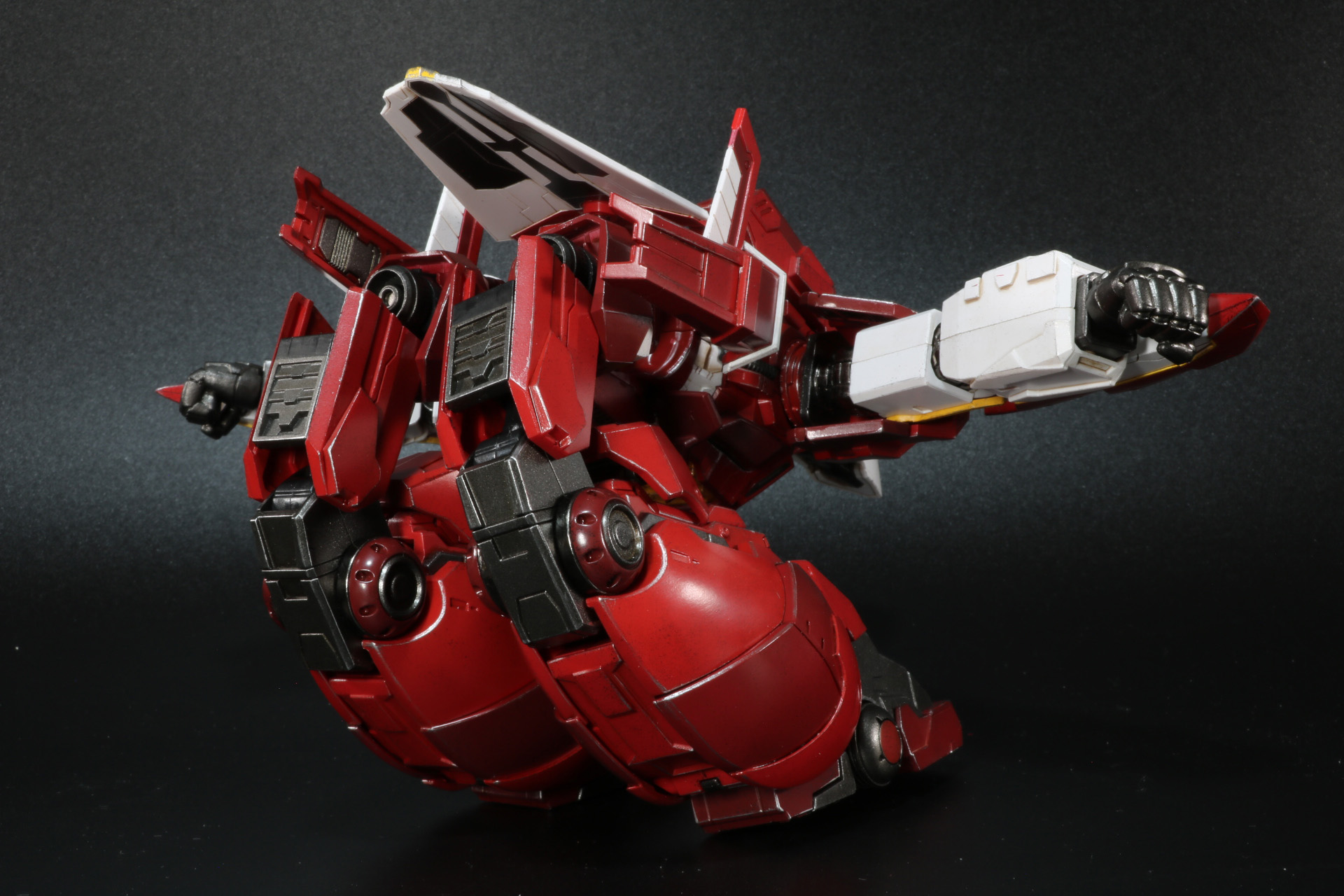 脚部のノズルもしっかり造形されている