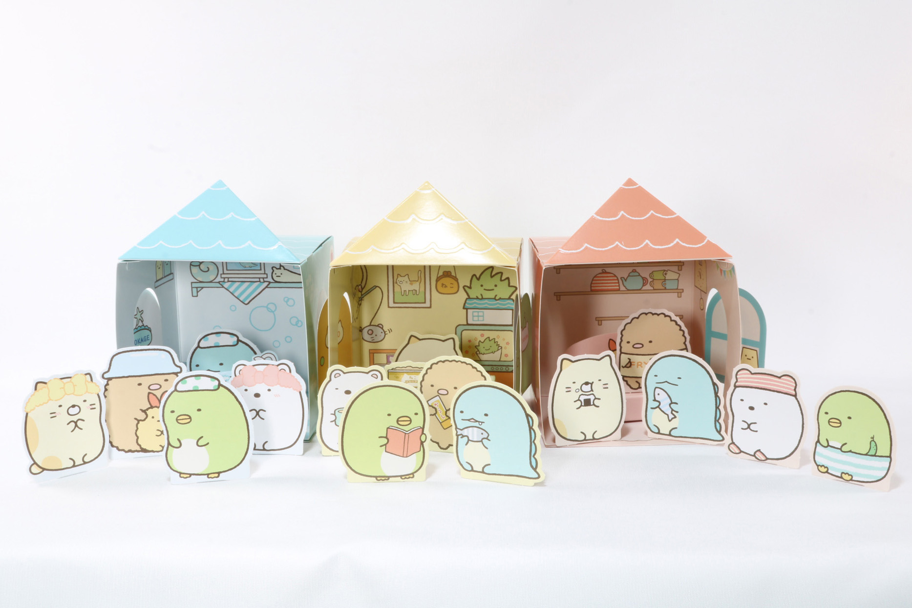第2弾「とかげのおうち」（左）、「ねこのおうち」（中央）、「しろくまのおうち」（右）