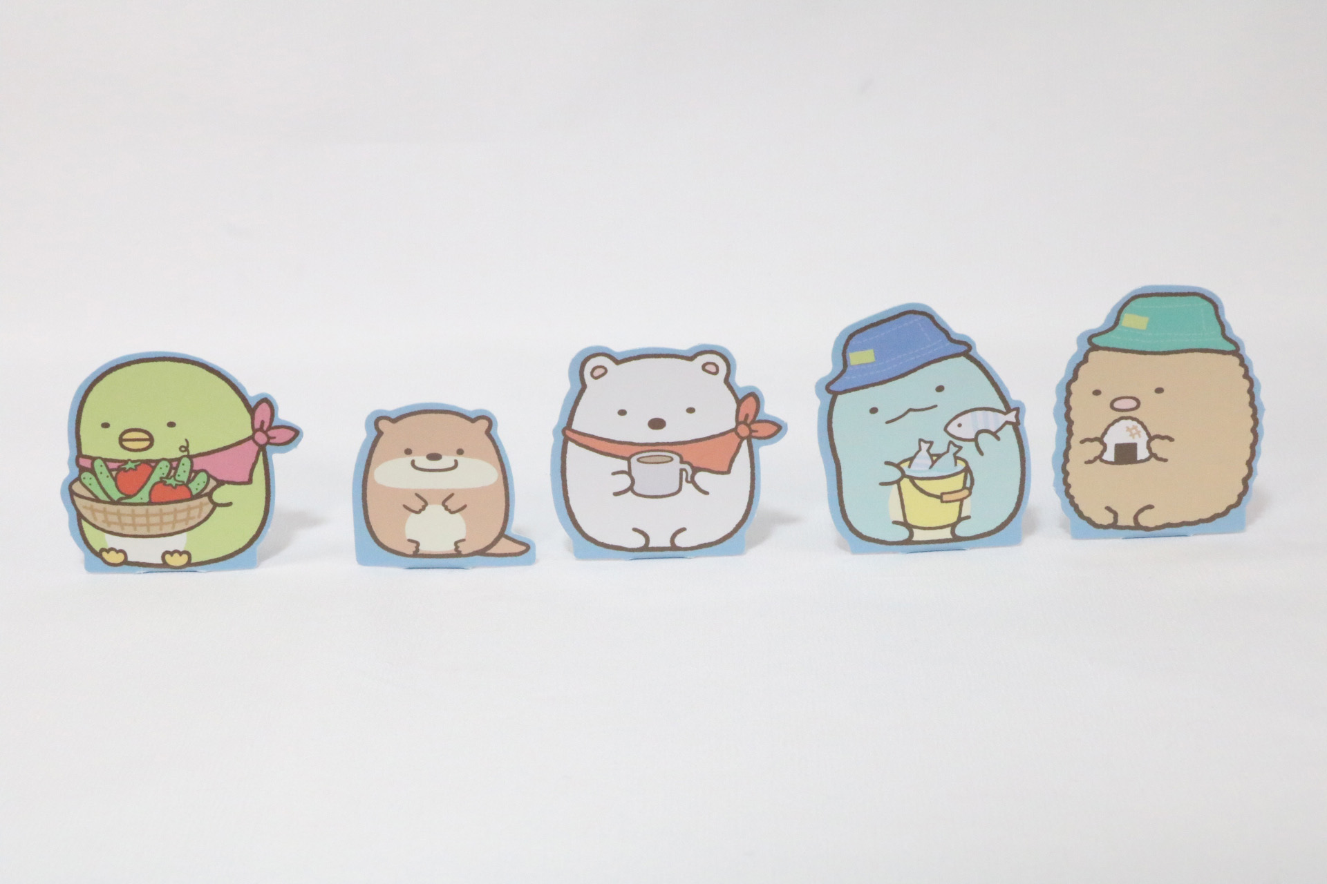 左からぺんぎん？、かわうそ、しろくま、とかげ、とんかつ