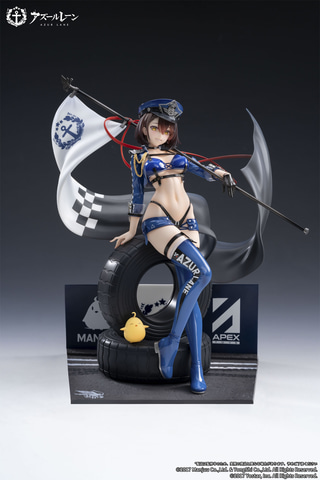 レースクイーンの魅惑のボディライン。「アズールレーン