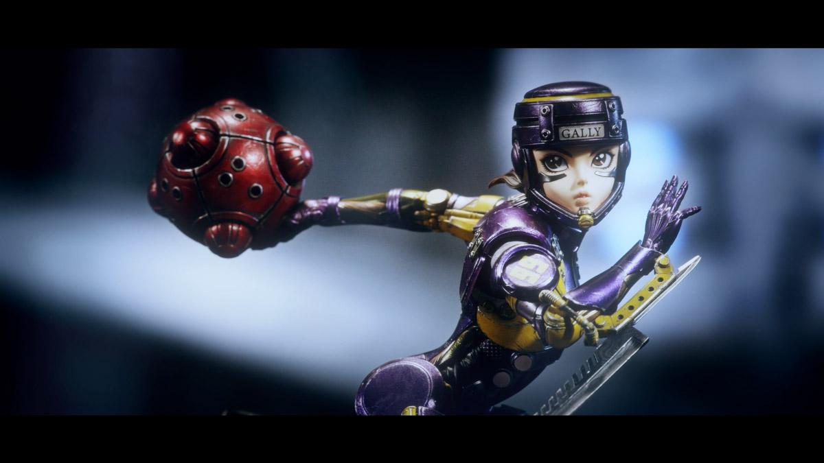 SFアクションの金字塔「銃夢」からは、主人公「ガリィ」のモーターボールで戦う姿が立体化。メカニカルな質感と滑らかな曲線で構成されたコスチューム、また凛々しくも可憐な表情は作中さながら