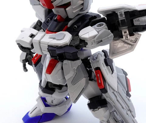 ガンプラ「MGSD フリーダムガンダム」発売に先駆け開発ブログが公開
