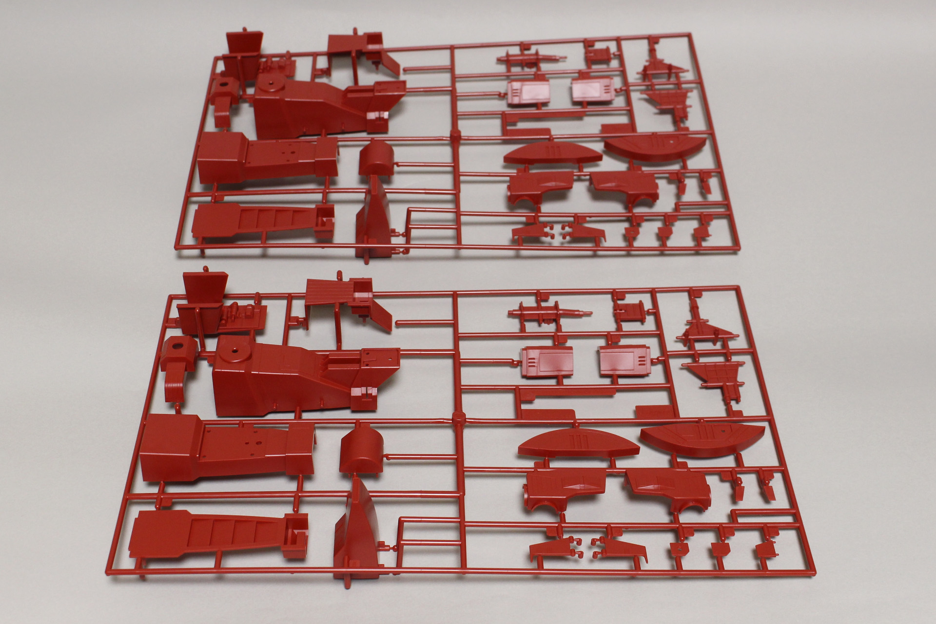 ランナーA×2。カラーはレッド