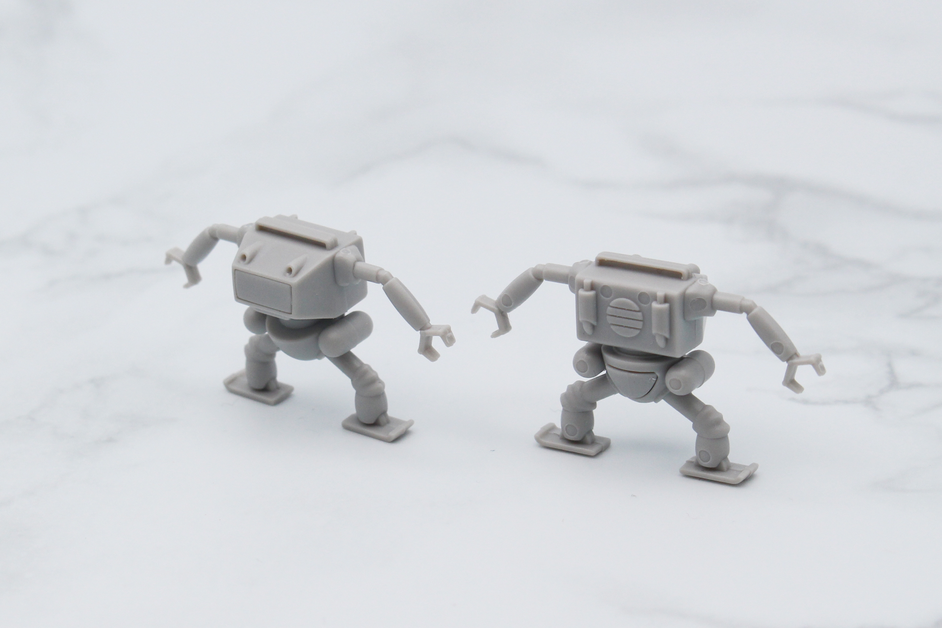 クラブ・タイプ。居住性を確保した四角いコクピットが特徴