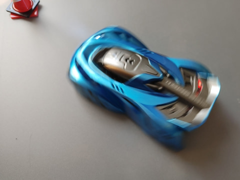 レビュー】壁を駆け上がる！ トイラジコン「DEERC R-751S」レビュー