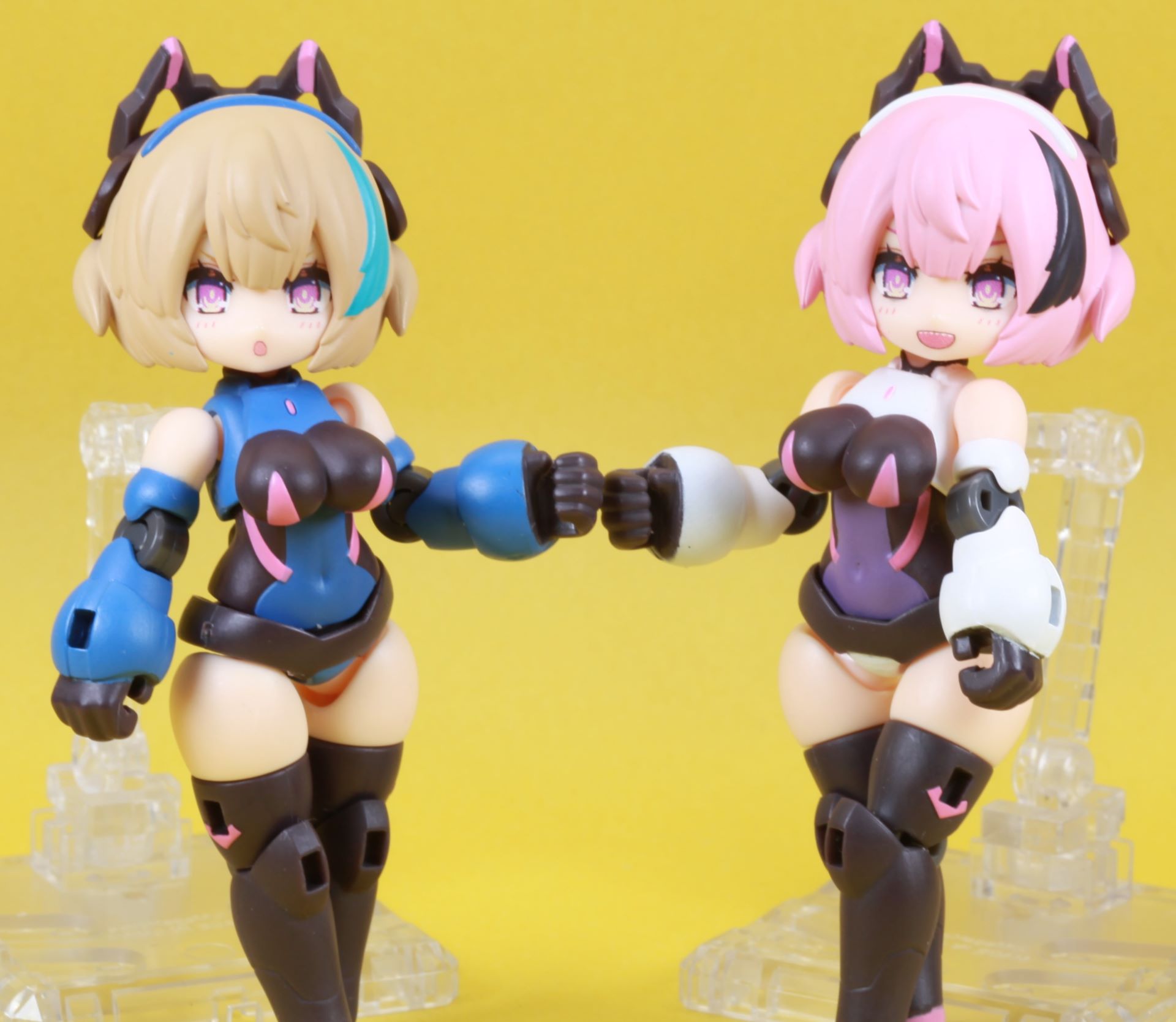 素体モード 玄武と青龍を並べると表情の違いだけで印象が変わるのが分かる