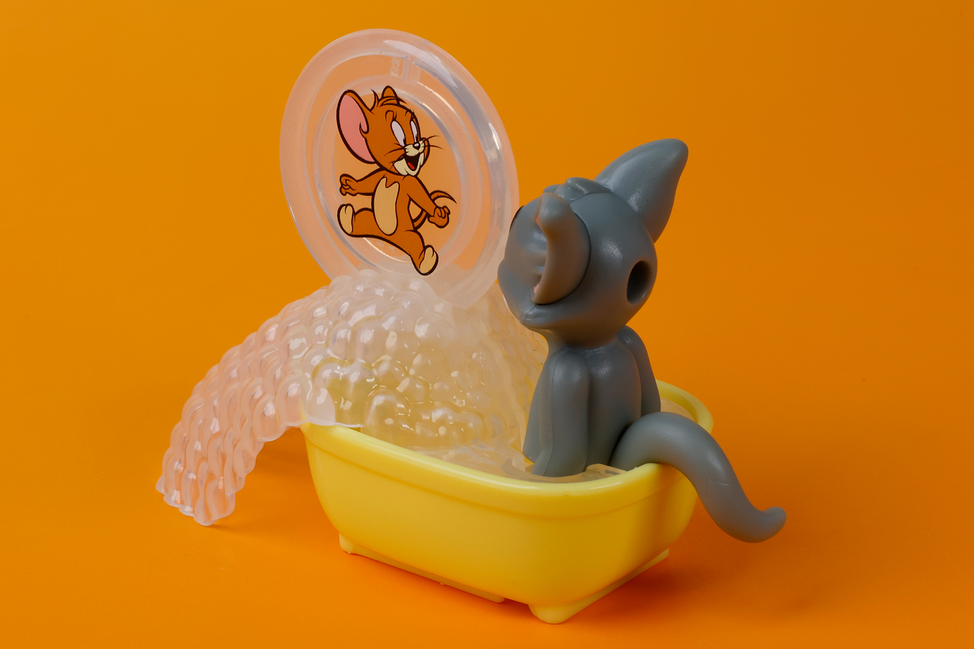 飾っておくときは、このままの姿でも良さそうな感じである