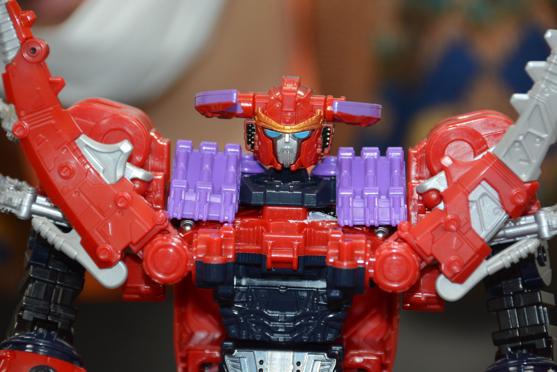 ゴッドパピヨンは分割され頭部パーツに