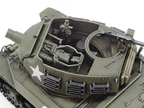 タミヤ、プラモデル「1/48 アメリカ M8 自走榴弾砲」本日発売