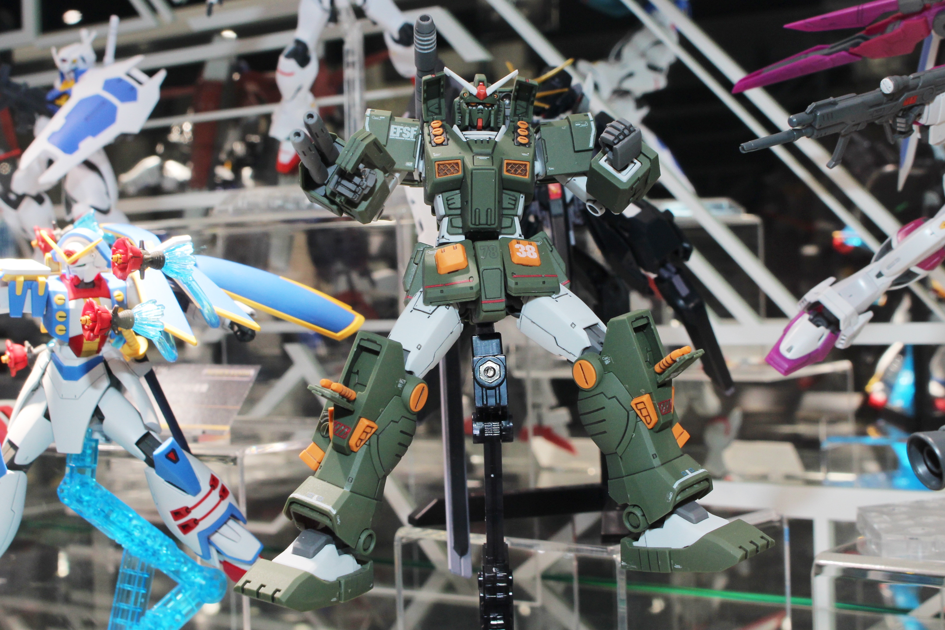 「HG 1/144 フルアーマーガンダム」。2月16日発売（1次予約分）。価格は3,300円（税込）。プレミアムバンダイ販売商品