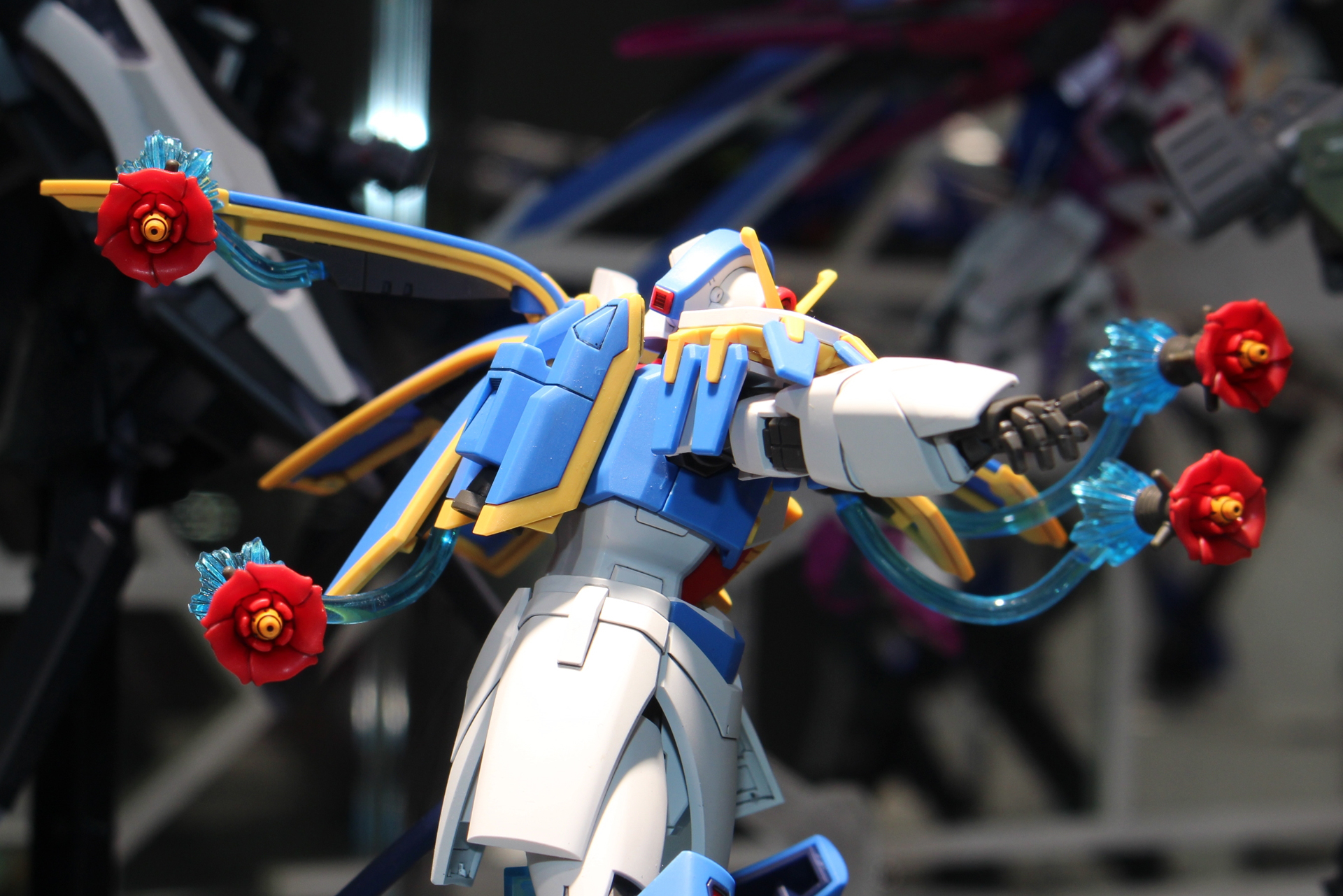 背面のコアランダーは、分離して走行モードへ変形する