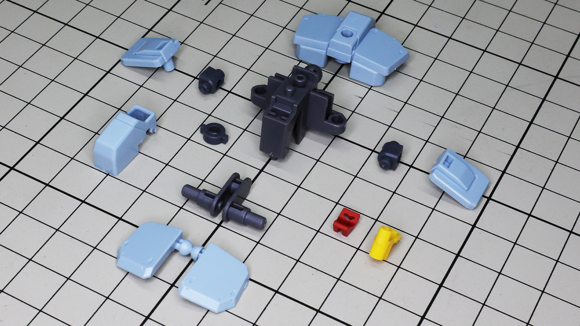 部品点数を絞りつつ組みやすそうな印象の腰部