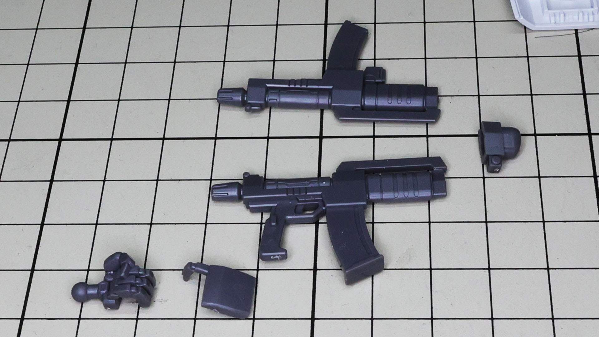 ビーム・スプレーガン（前期型）も本体は3パーツのみ！