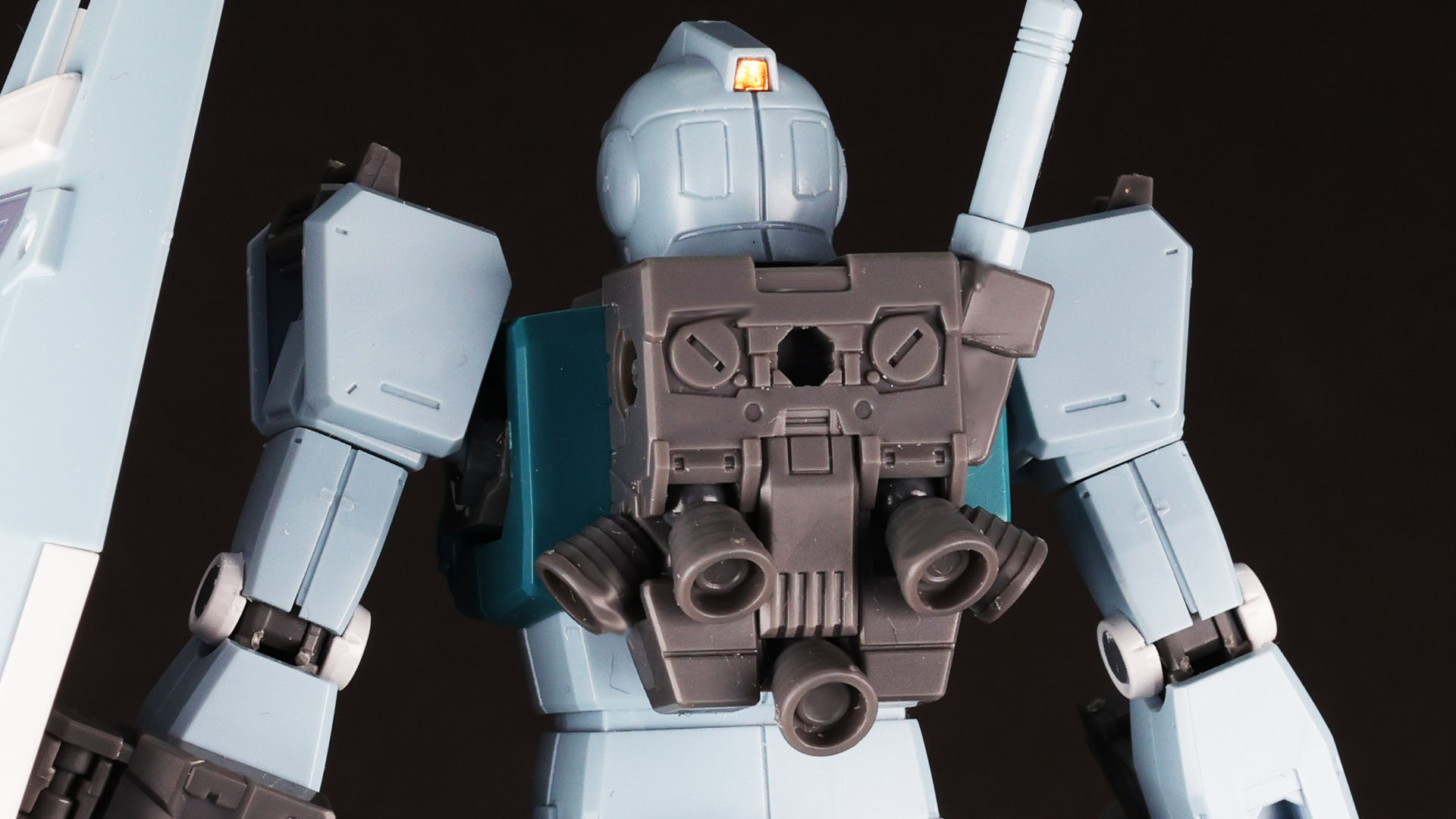 5つものバーニアノズルが迫力あります