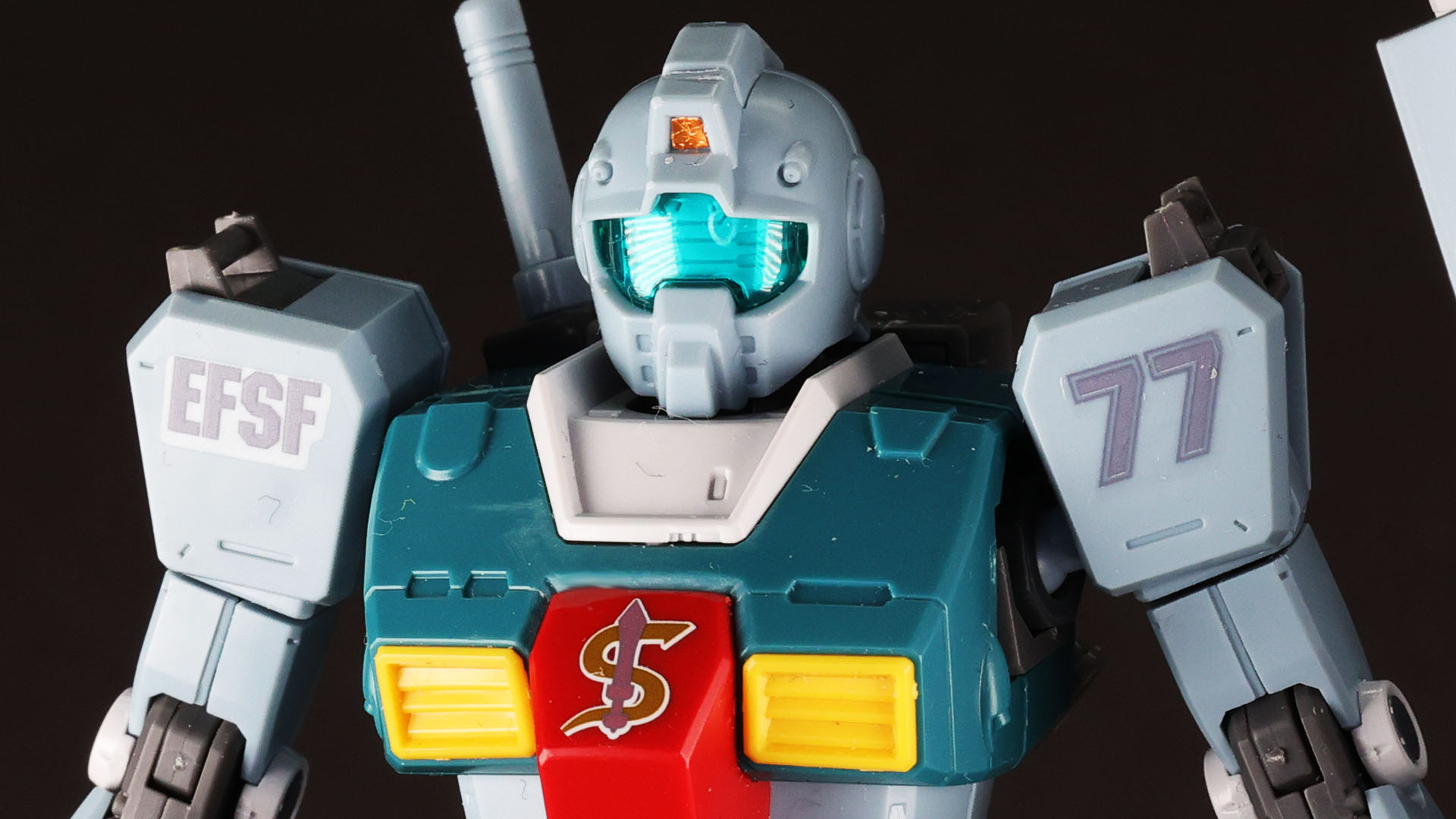 スレッガージムの頭部形状を再現