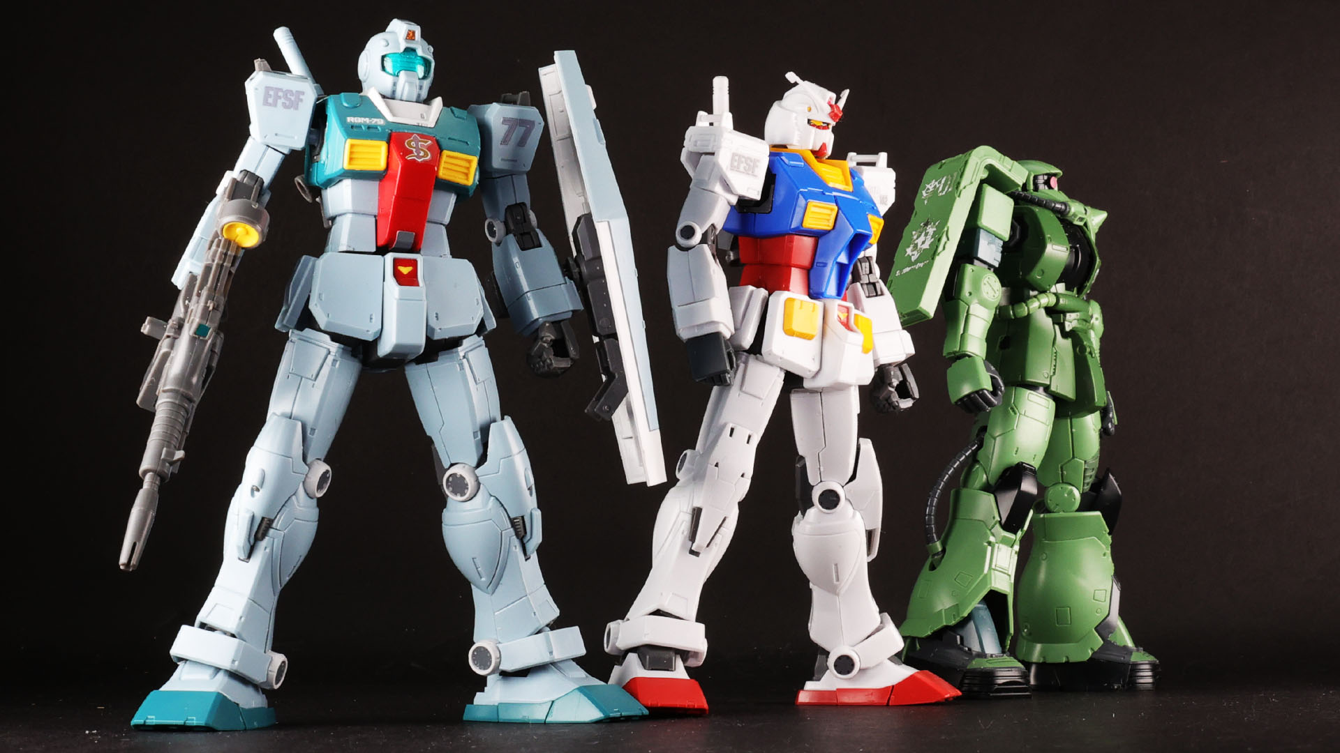 ※アムロのガンダムは「ガンダムオリジン展」の限定ガンプラです