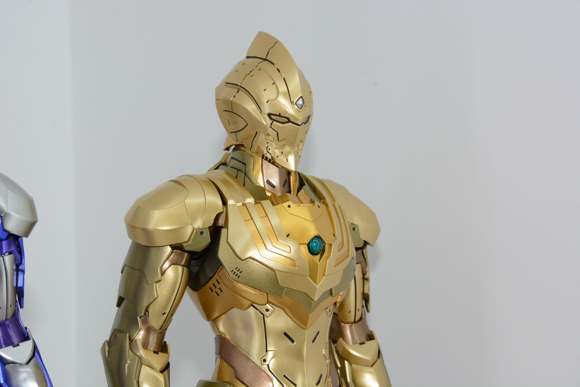「フィグゼロ 1/6 ULTRAMAN SUIT GLITTER TIGA」、発売日・価格は未定
