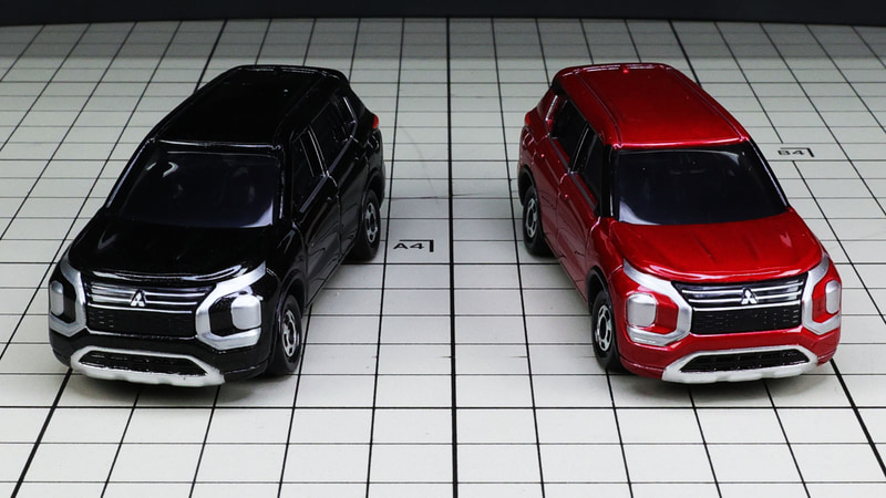 フロントの三菱自動車のロゴが素晴らしい精度で再現されています