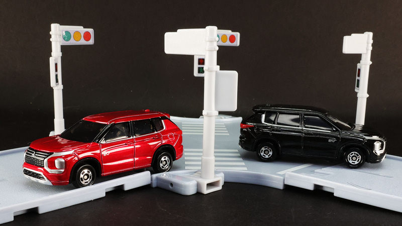 おっといきなりすれ違った！