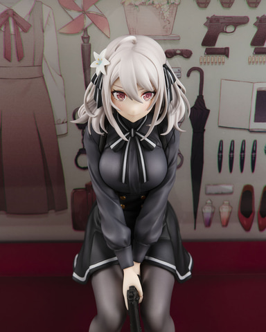 スパイ教室」より《花園》のリリィが1/7スケールでフィギュア化