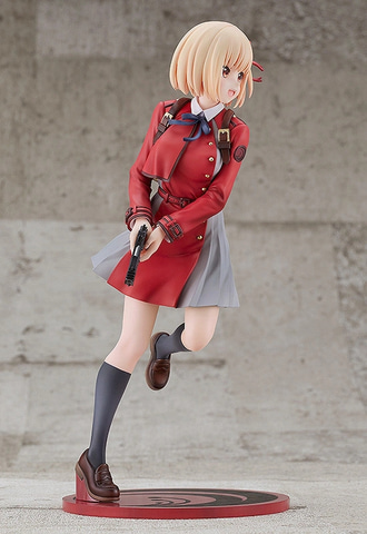 【リコリコ】フィギュア&ぬいぐるみ&ビジュアルフレーム リコリコ」千束フィギュアがファーストリコリスの制服と銃再現で