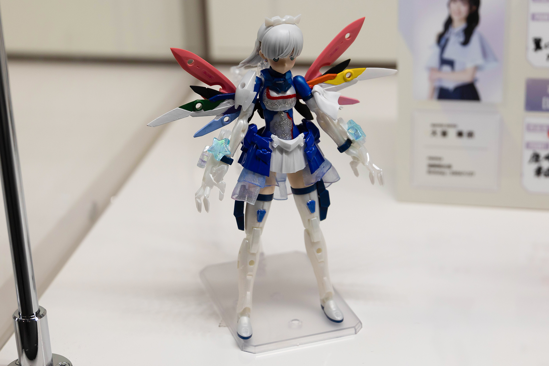 いずれの作品も、個性豊かなカラーリングになっていた