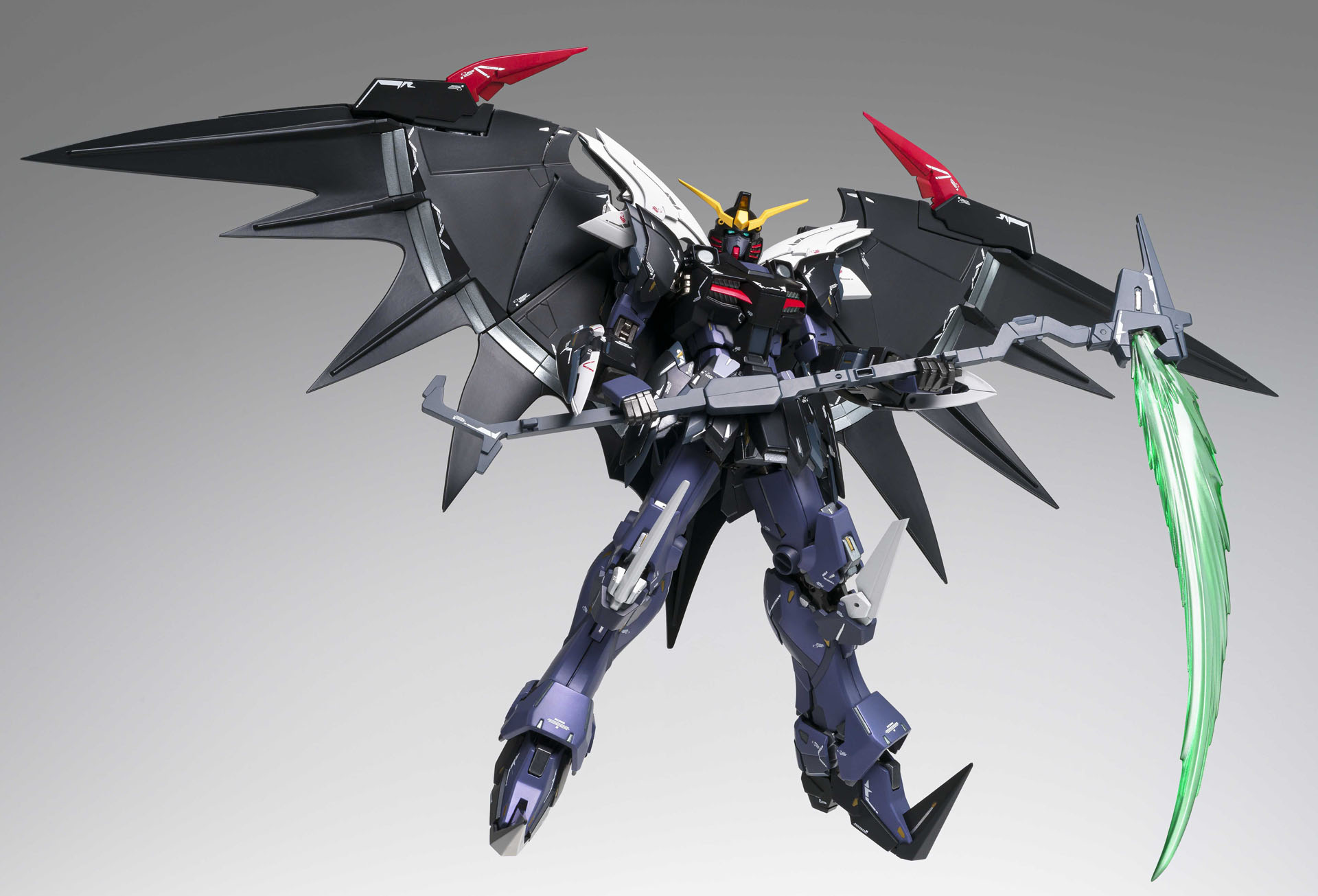 「GFFMCガンダムデスサイズヘル(EW版)」の発売は7月。価格は33,000円となる。2月27日16時より予約受付開始