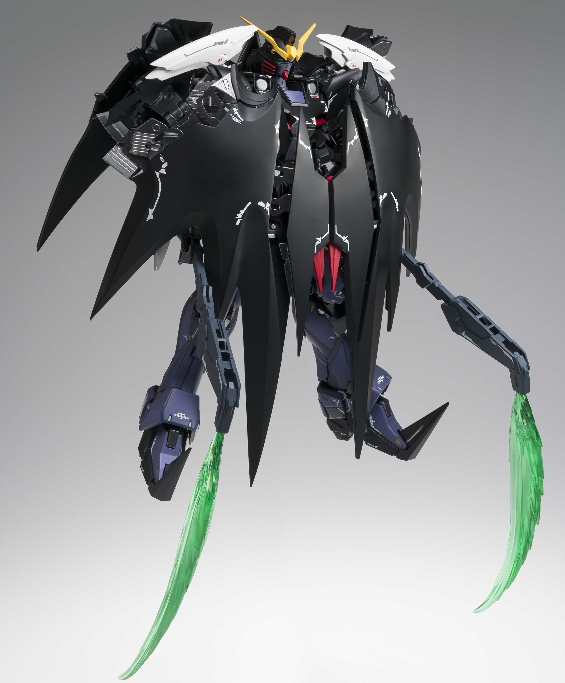 翼で本体を包み込むことももちろん可能だ