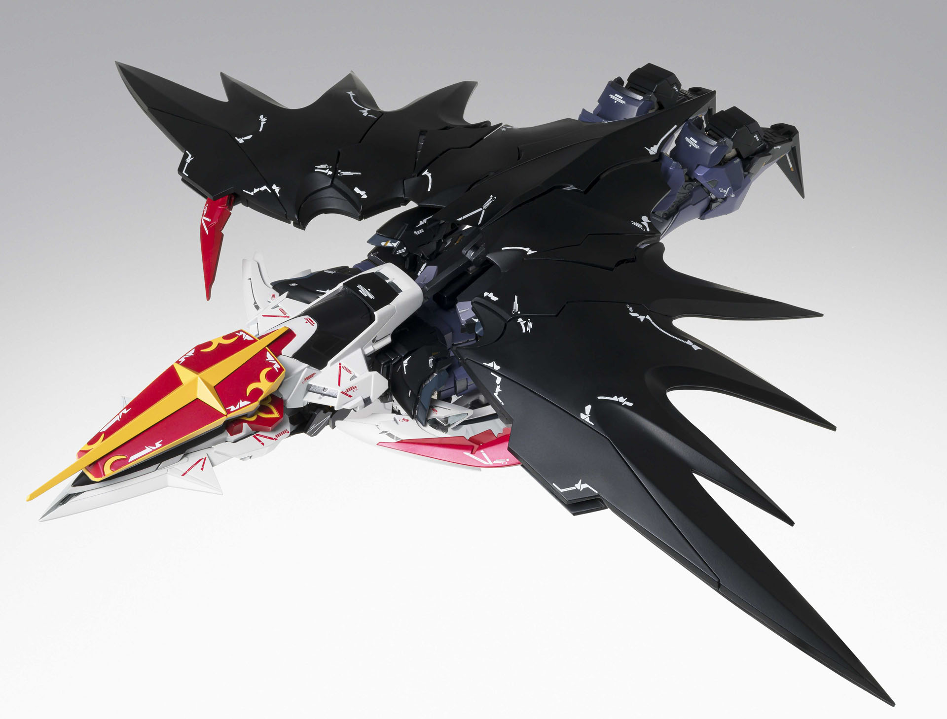 武器を装備したレイヴンクロー形態