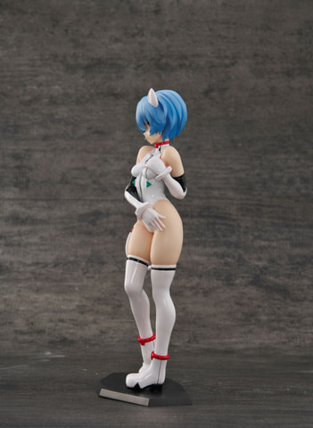 フィギュア　レイ(成形色ライトベージュ) 「エヴァンゲリオンぐりむろっく!PLUS」 1/8カラーレジンキャストキット 駿河屋 -<中古>レイ(成形色ライトベージュ) 「エヴァンゲリオン