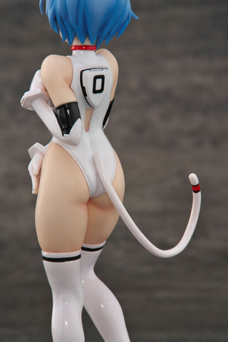 今度は白ねこ風少女！ レジンキット「エヴァンゲリオン