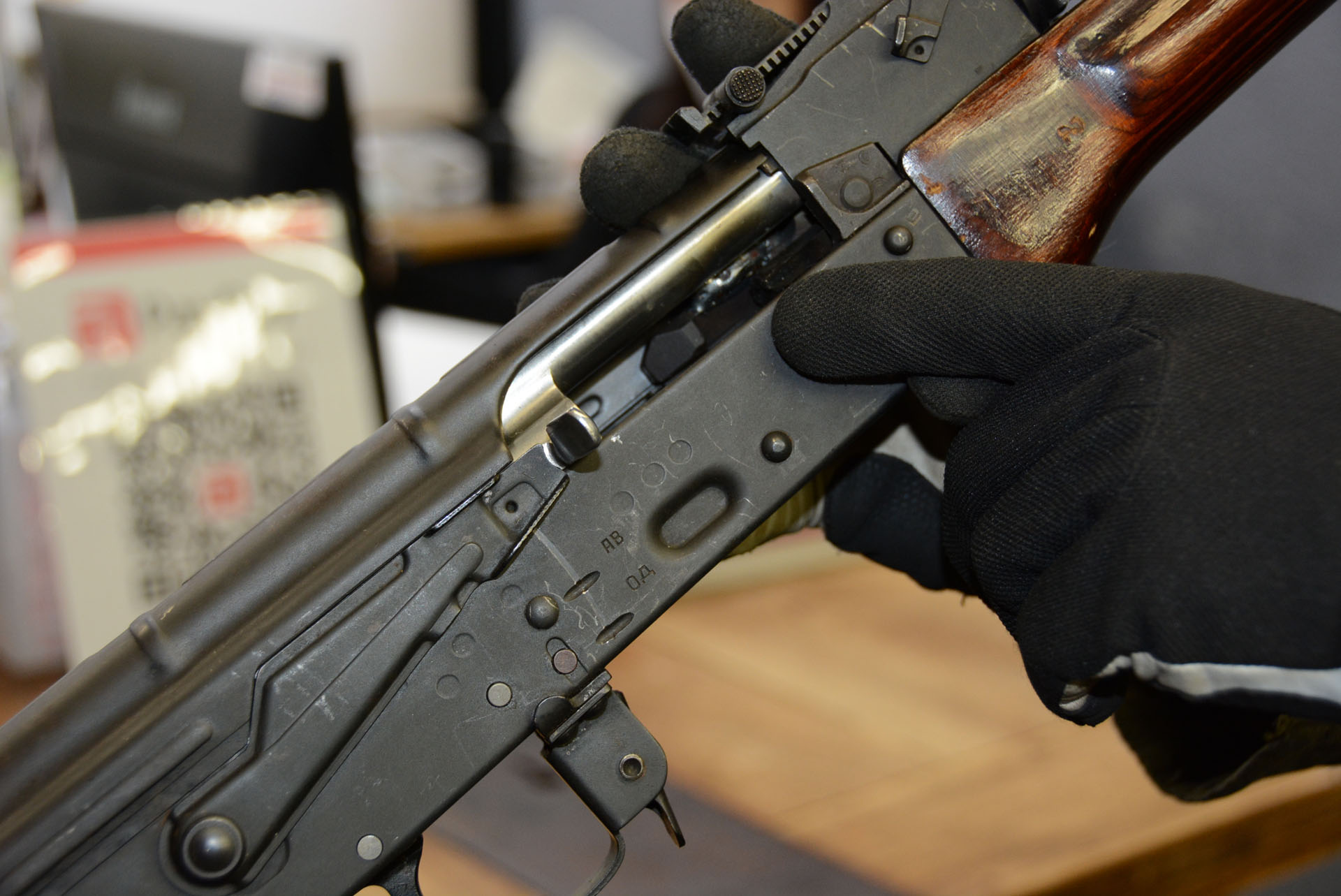 発射機構は切除されたり溶接されているので、回復させることはできない