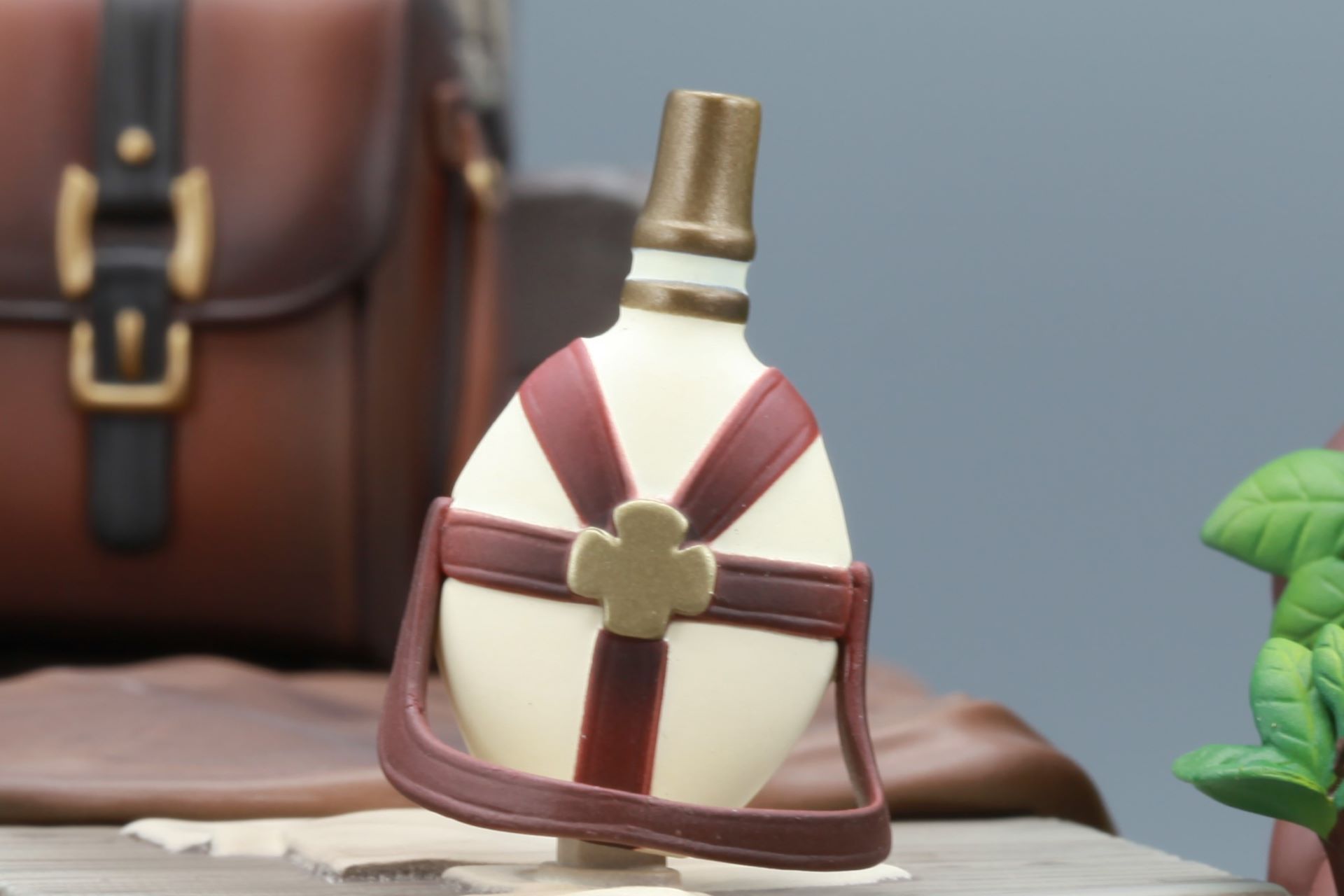 四葉のクローバーらしき模様の入った水筒