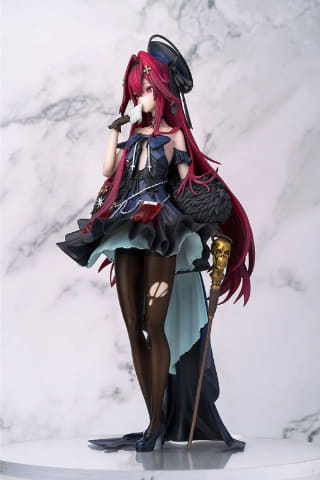 神秘的な雰囲気の吸血鬼少女「キャットアイガール illustration