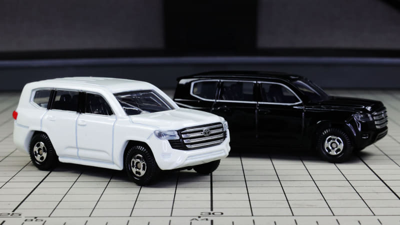 トヨタのフラッグシップSUVたる形