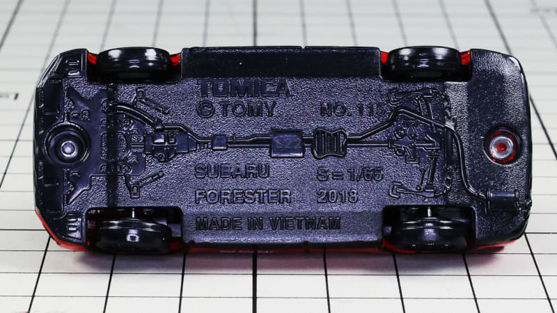底面：ベースがNo.115のフォレスター（2019年5月発売）だということがわかります