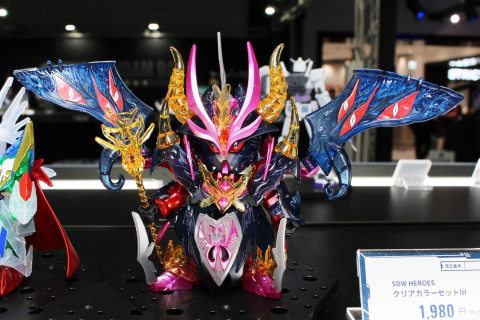 特別企画】【ガンダムベース撮り下ろし】「SDW HEROES クリアカラー