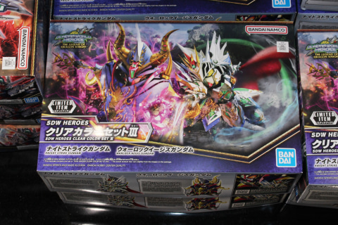特別企画】【ガンダムベース撮り下ろし】「SDW HEROES クリア