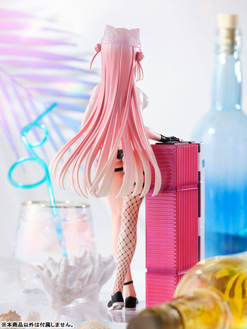 UKM-2000 フィギュア ドルフロ」よりフィギュア「UKM-2000 サイダー物語」と「NTW-20 貴族