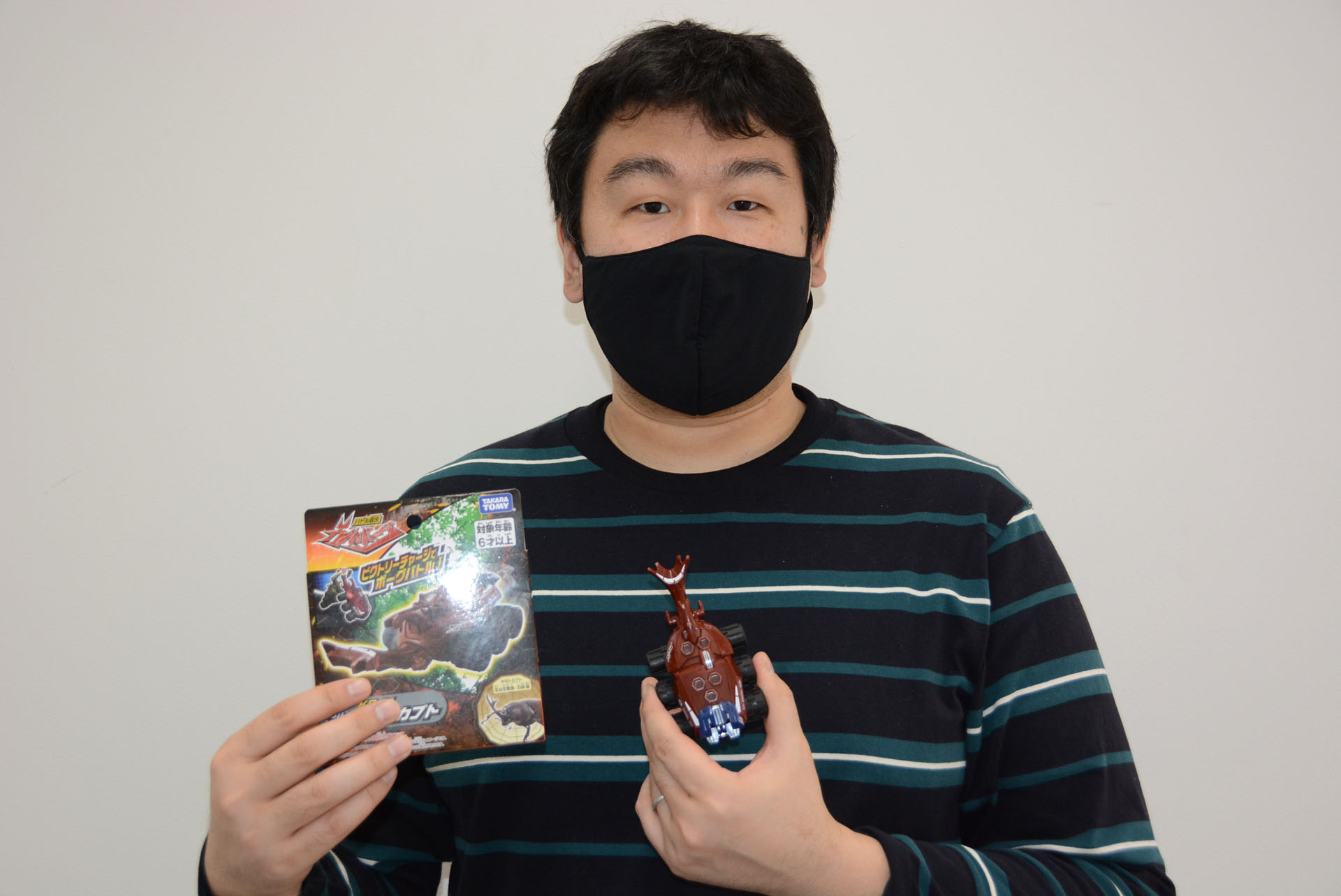 キャラクタービジネス部アライアンスキャラクター事業部部長の赤木謙介氏に「カブトボーグ」の魅力を聞いた