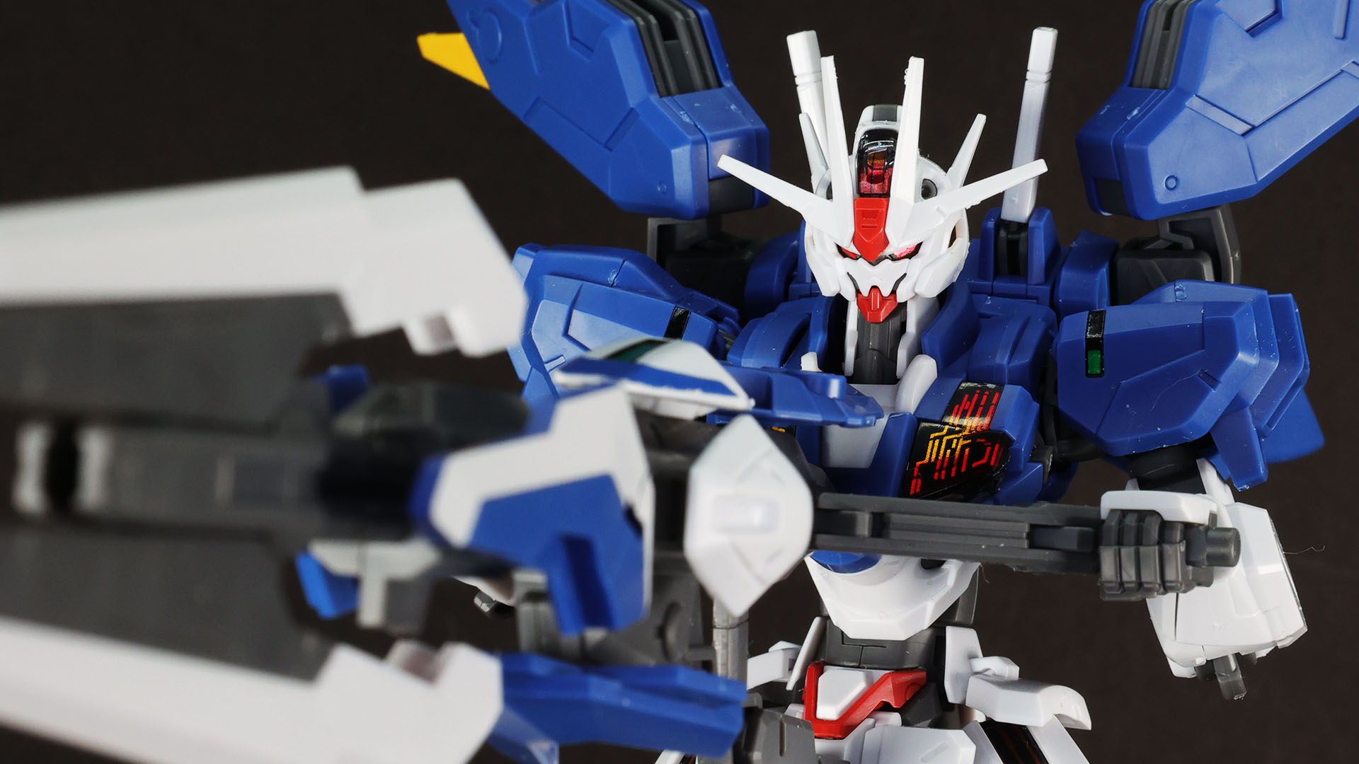 ガンビットモードビームライフルを最大出力で発射！