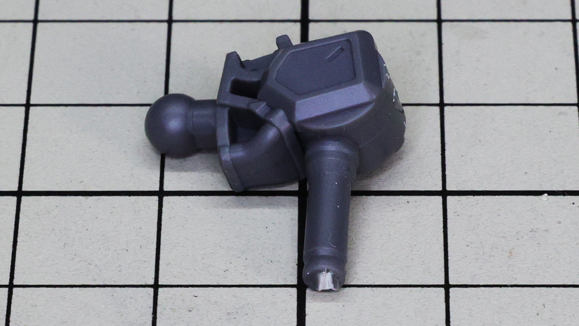 肘関節で接続して……