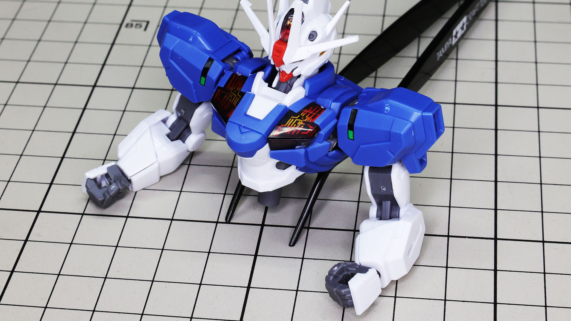 青成分が多くなって精悍さが増した改修型の上半身が完成