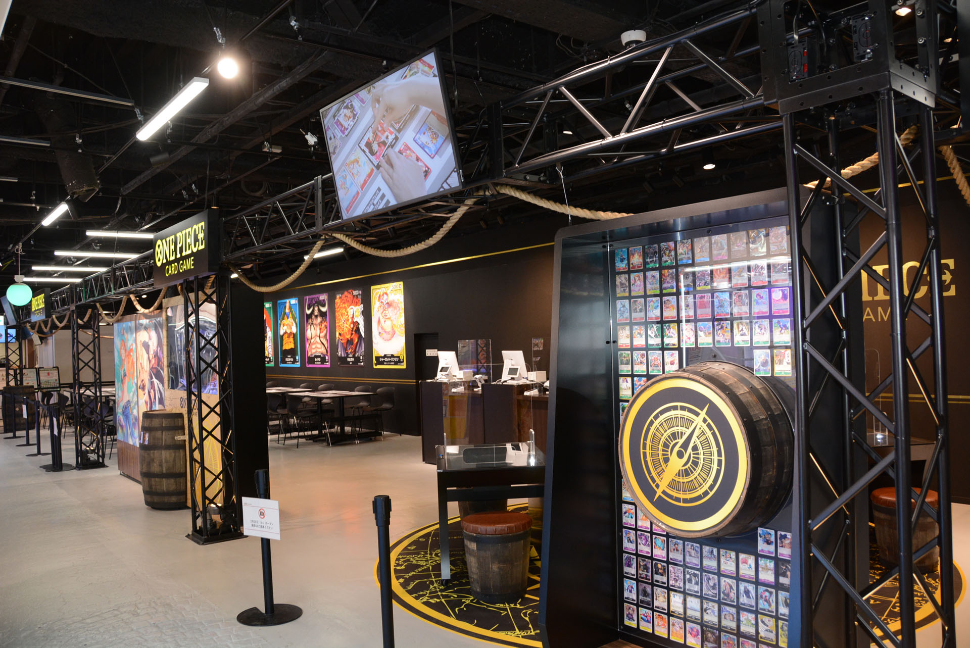 「ONE PIECEカードゲーム 公式ショップ」