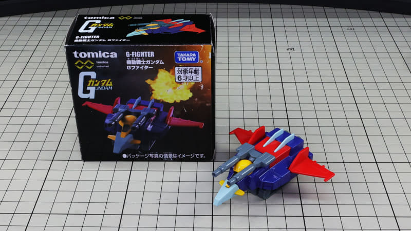 Gファイター本体にウイングと2連ビームキャノンを取り付けました