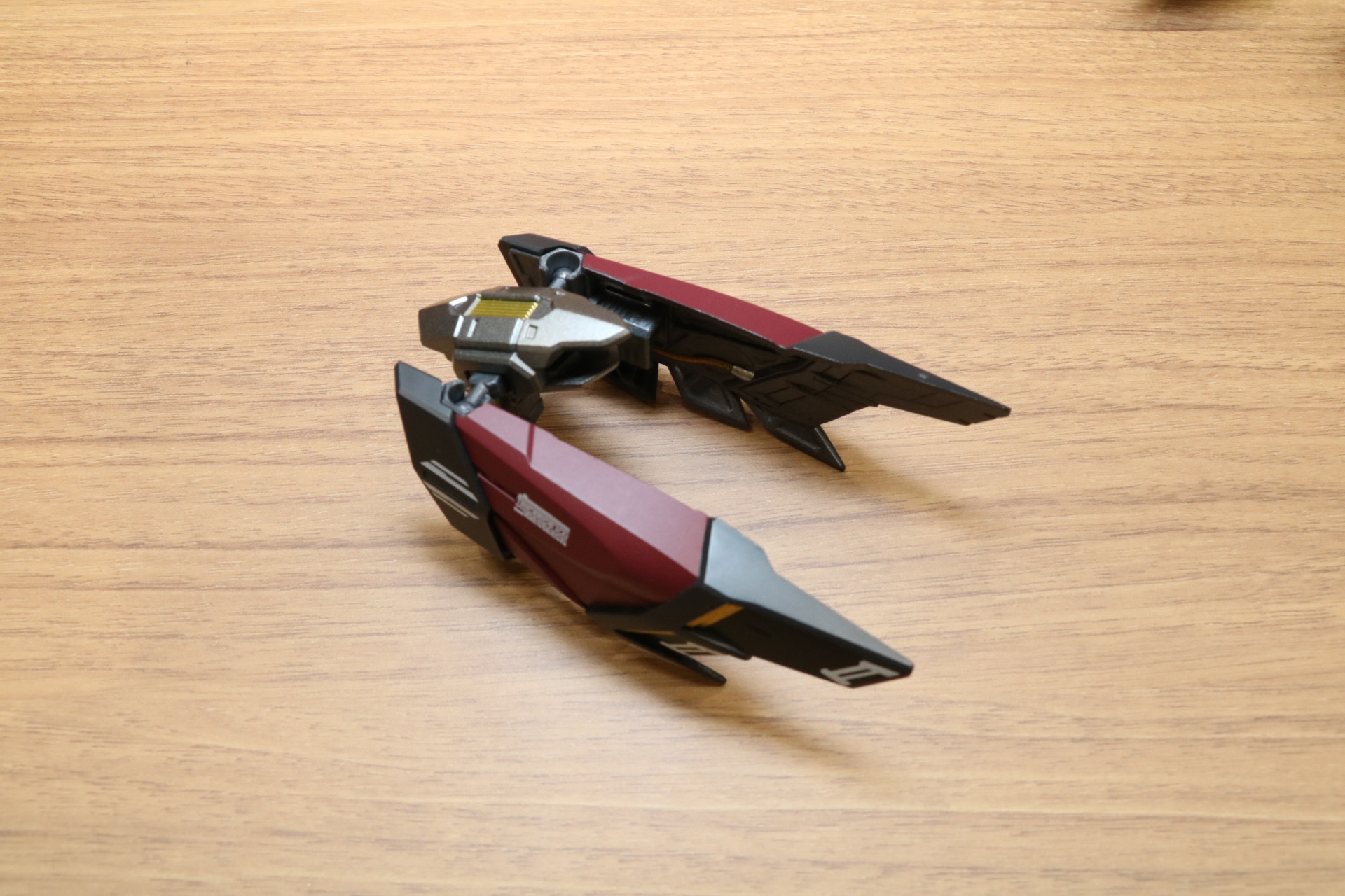 トリケロス改の装甲を取りつけることで肩部の装甲に