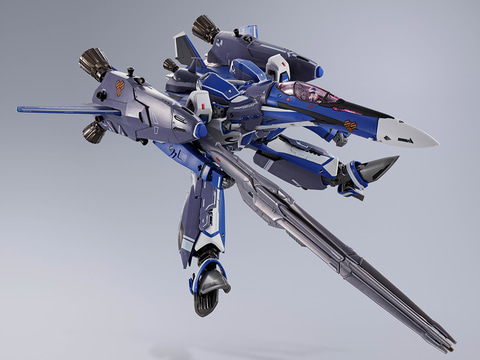 マクロスF」より「VF-25G スーパーメサイアバルキリー 」がDX超