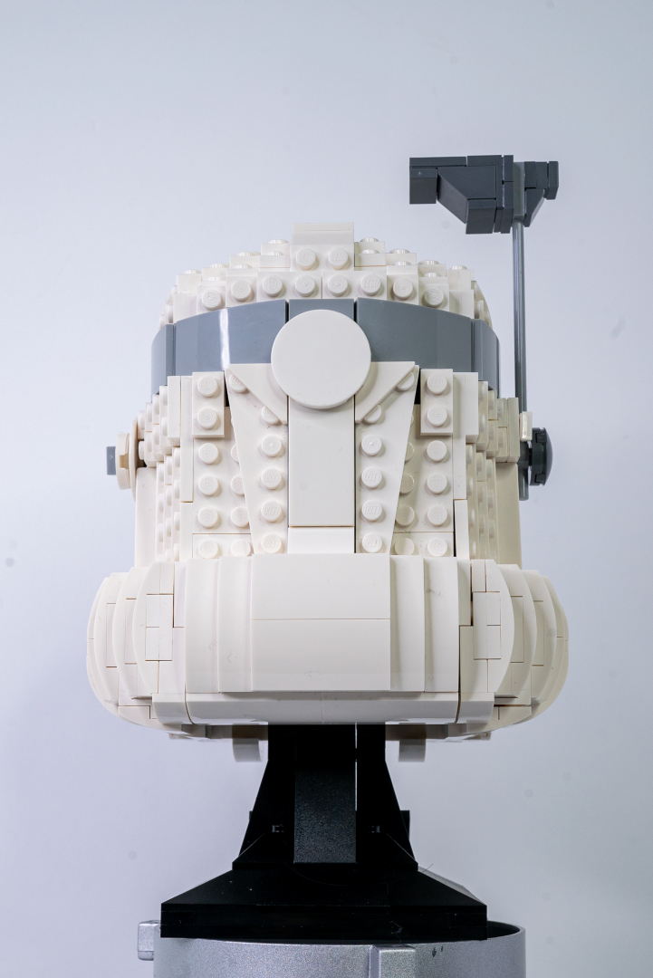 ところどころプリントパーツはあるが、顔周りの青いラインとか、どんな感じで組んでいるのかワクワクする！