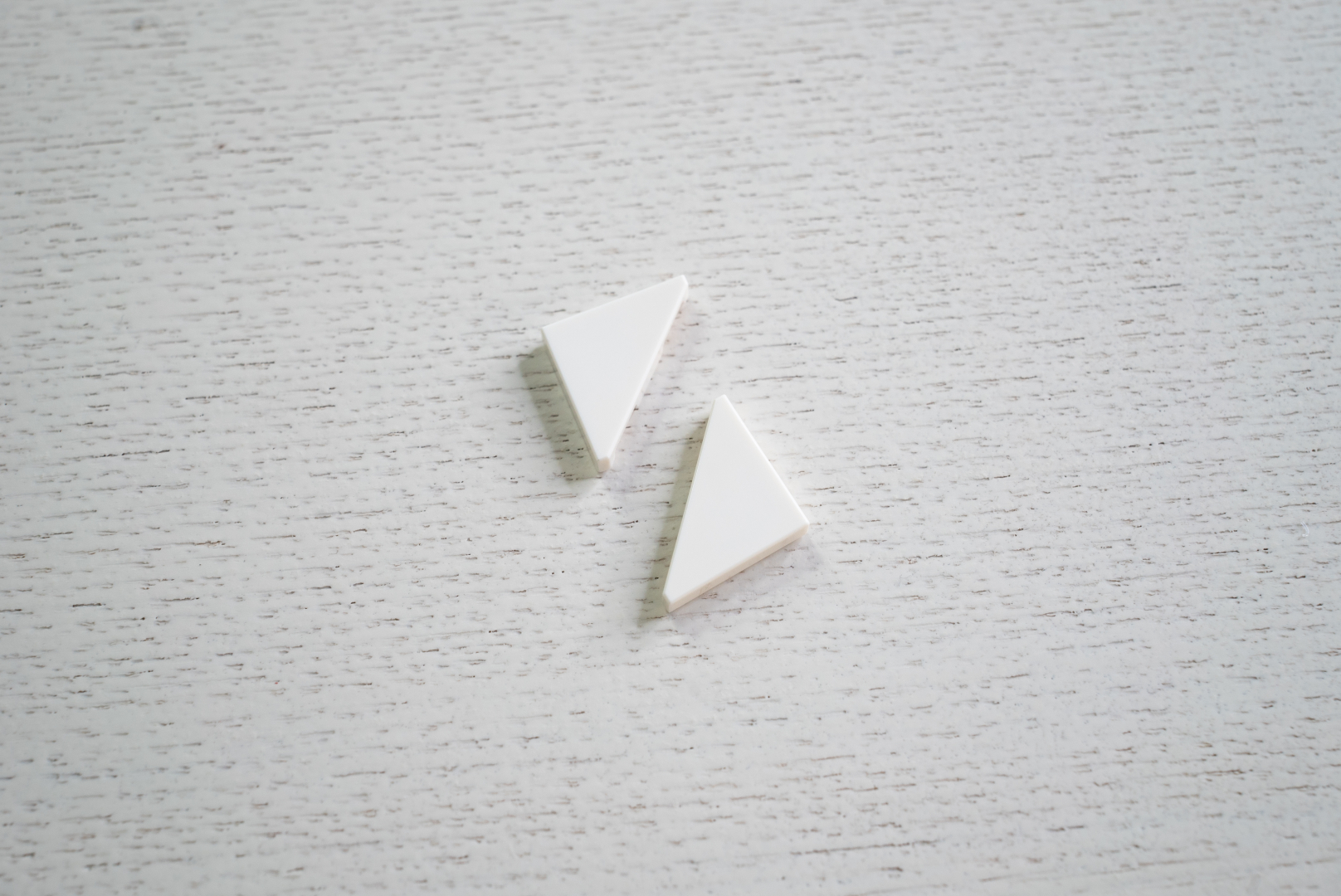 気になるパーツ1：2×2サイズの三角タイル。このタイルの出現でこれまでできなかった。斜めの線をフラットにできる！