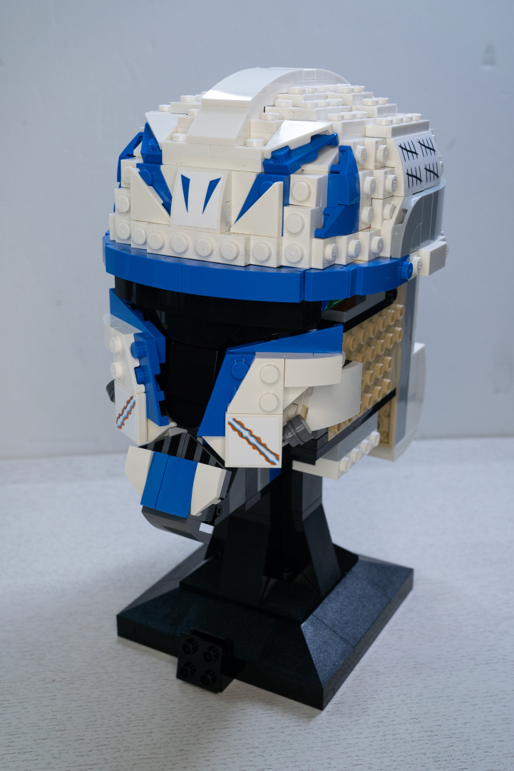 袋3で正面、袋4で左の頬部分を作る。ここまで来るとレックスは目前！ とにかく各パーツを作って貼り込みという作業が楽しい！